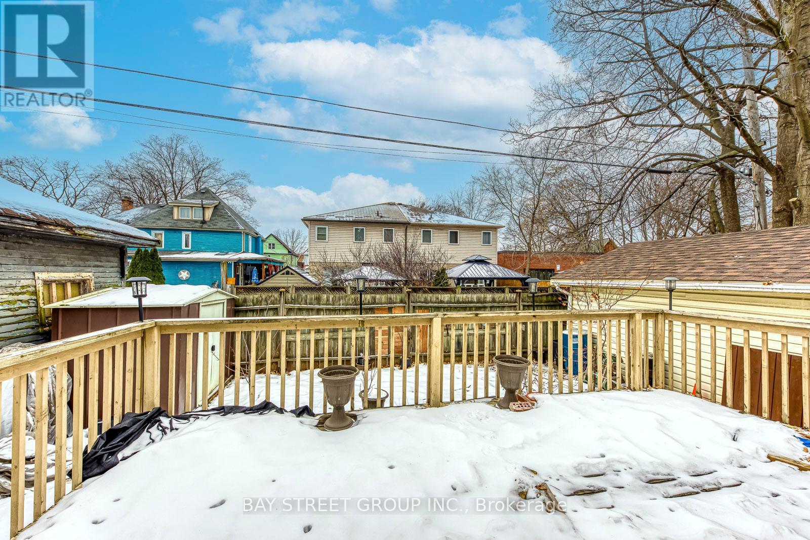 162 Prospect Street S, Hamilton, ON - Outdoor With Deck Patio Veranda