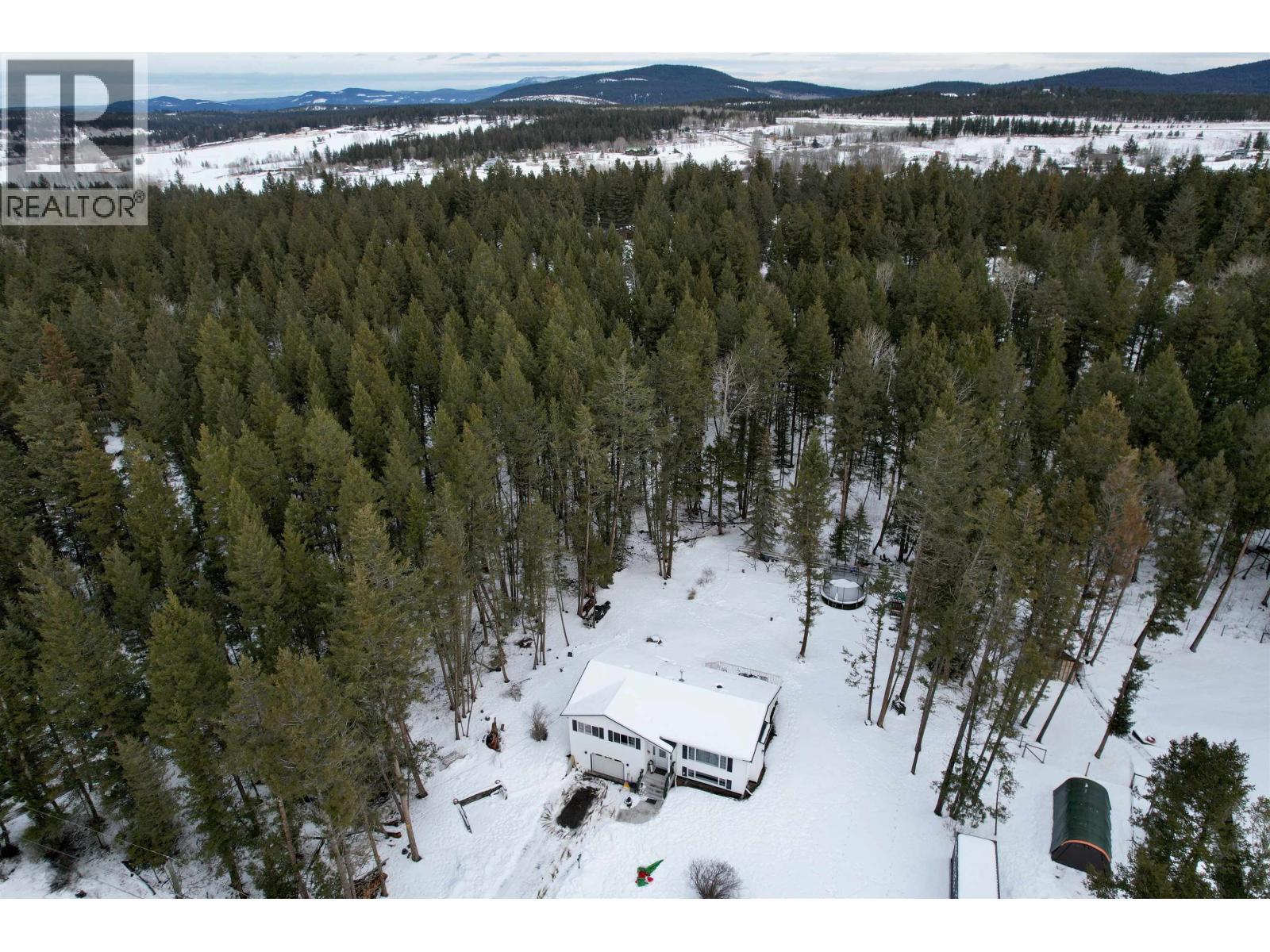 4983 Smith Road, 108 Mile Ranch, BC - Outdoor With View