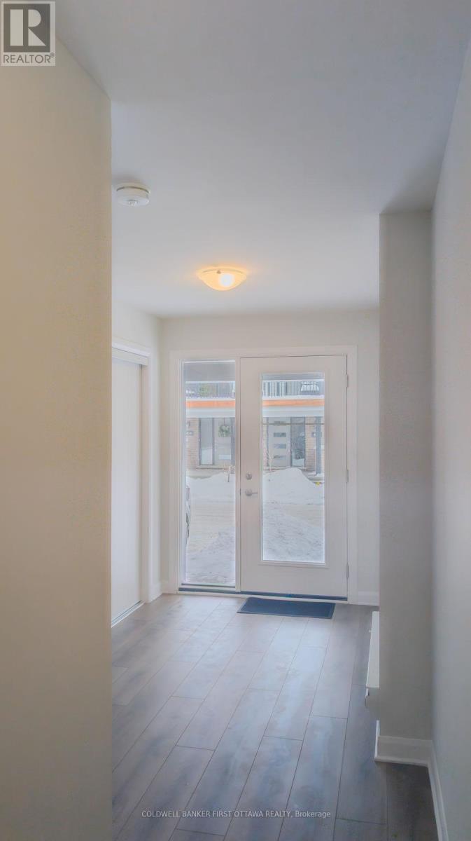 415 Silverberry Private, Ottawa, ON - Indoor Photo Showing Other Room