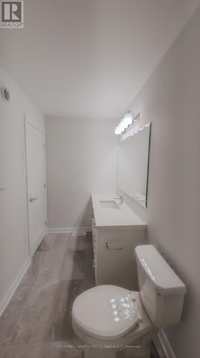 415 Silverberry Private, Ottawa, ON - Indoor Photo Showing Bathroom