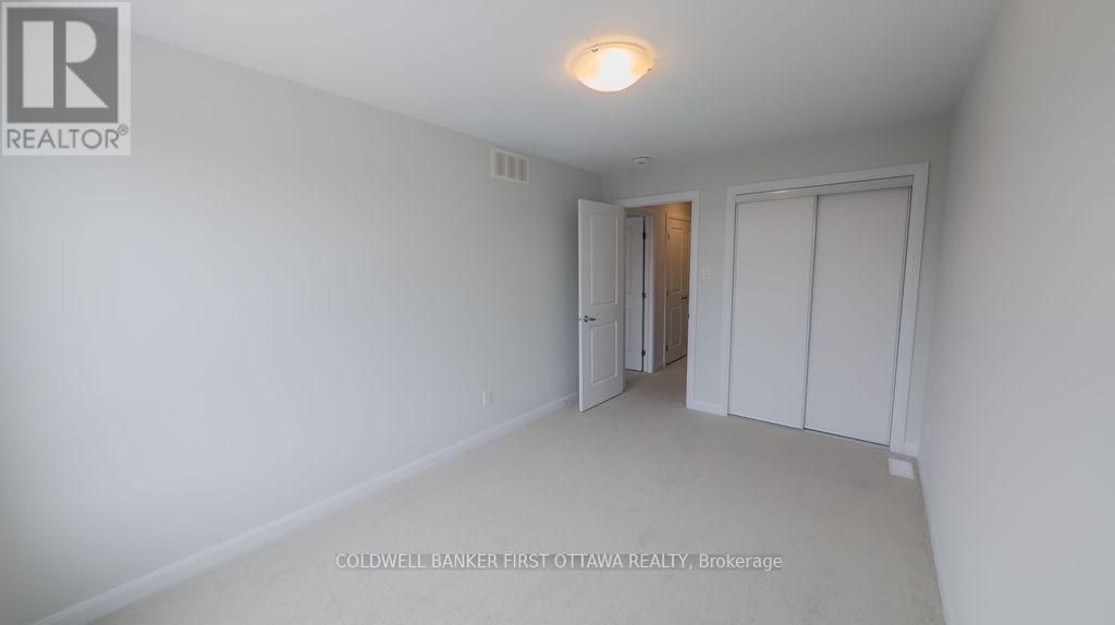 415 Silverberry Private, Ottawa, ON - Indoor Photo Showing Other Room