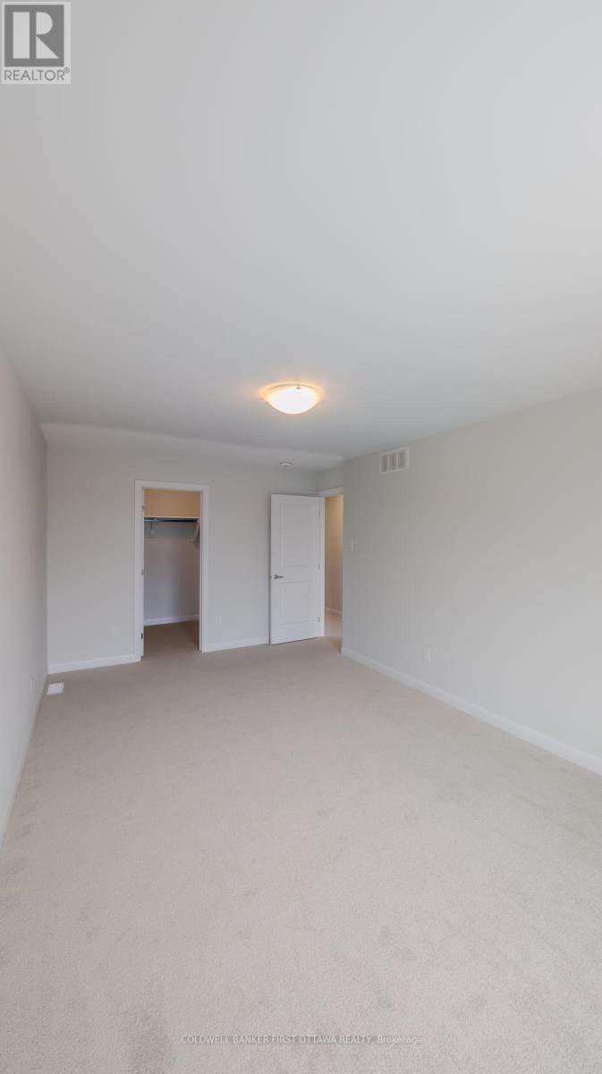 415 Silverberry Private, Ottawa, ON - Indoor Photo Showing Other Room