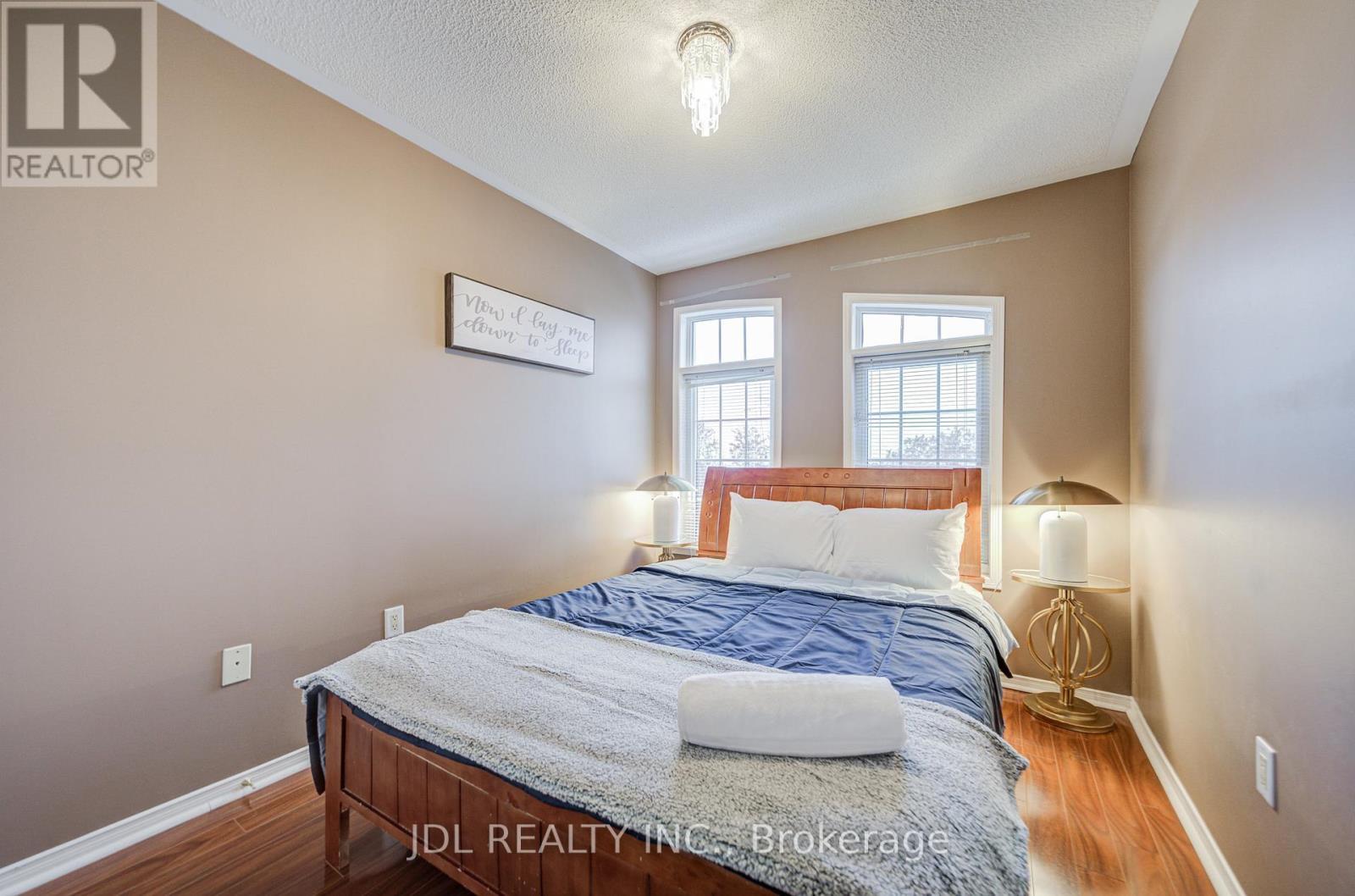 14 - 10 Post Oak Drive, Richmond Hill, ON - Indoor Photo Showing Bedroom