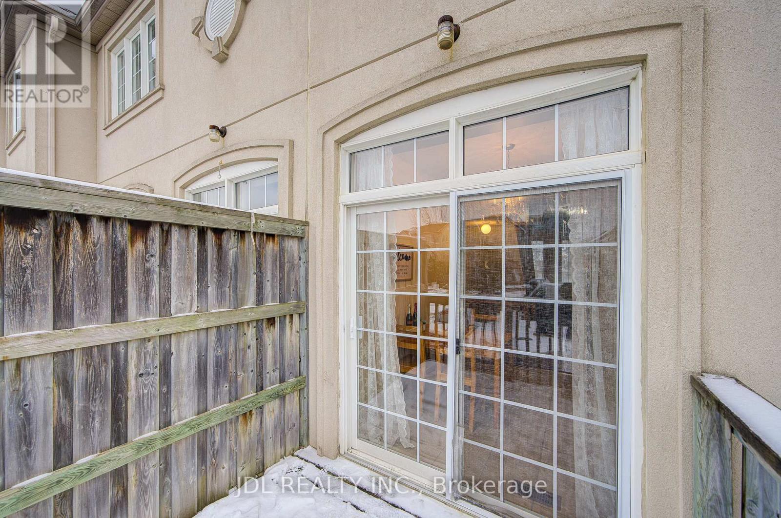 14 - 10 Post Oak Drive, Richmond Hill, ON - Outdoor With Exterior