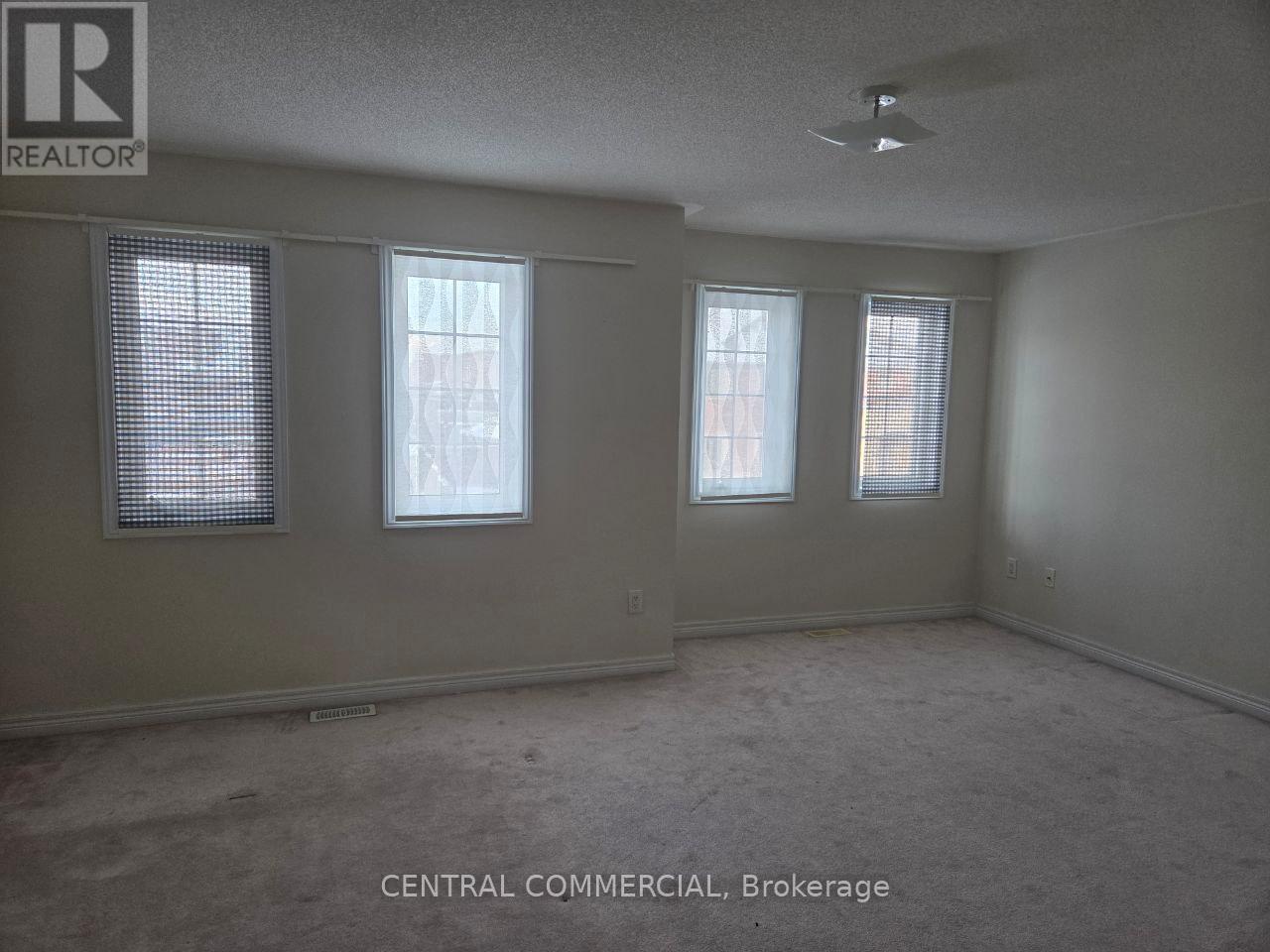 Main & Second Floor - 11 Shallot Court S, Richmond Hill, ON - Indoor Photo Showing Other Room