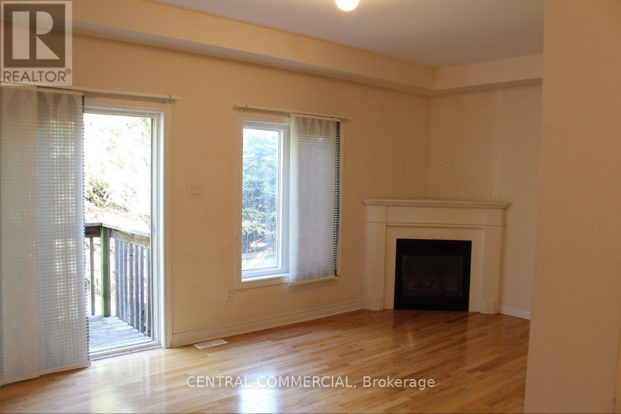 Main & Second Floor - 11 Shallot Court S, Richmond Hill, ON - Indoor With Fireplace