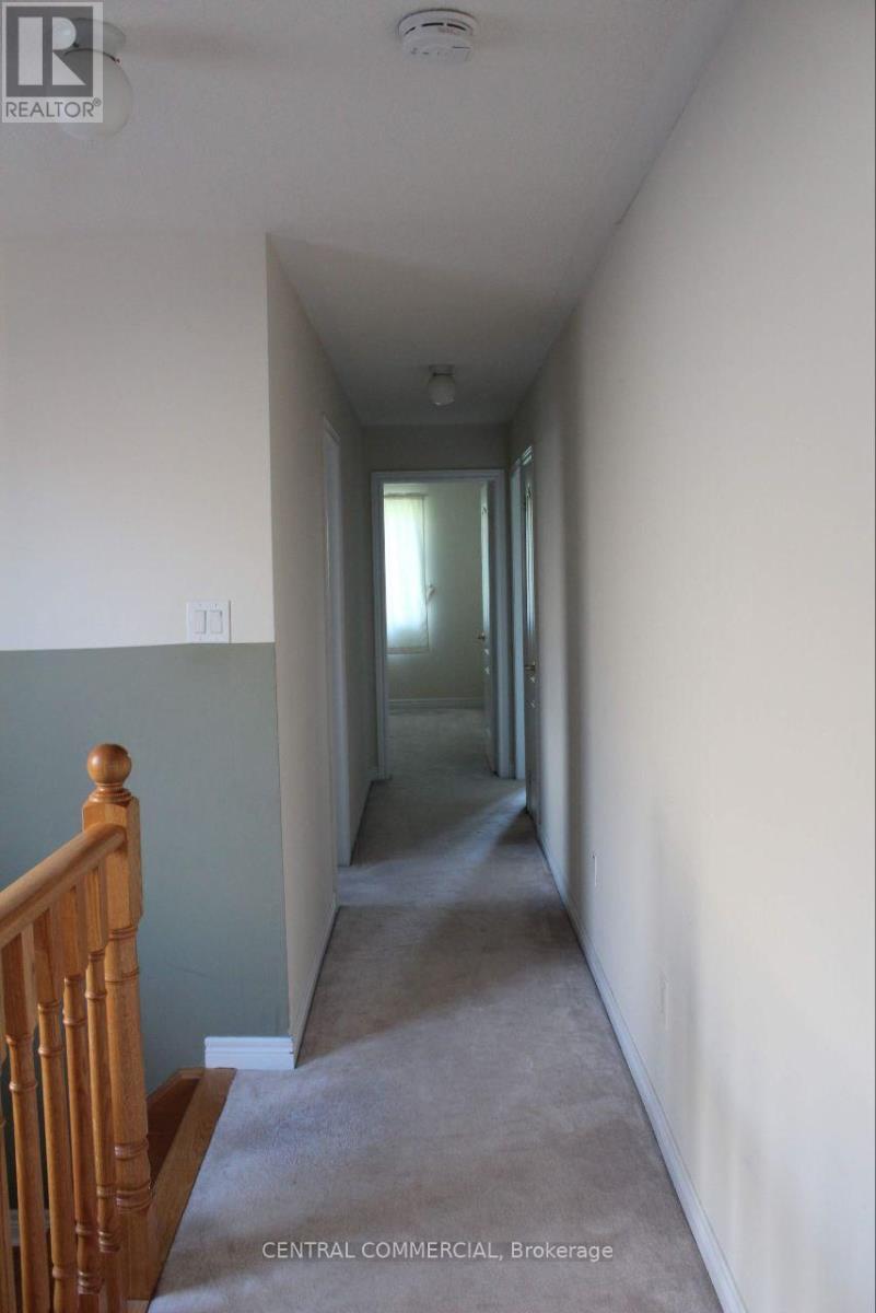 Main & Second Floor - 11 Shallot Court S, Richmond Hill, ON - Indoor Photo Showing Other Room