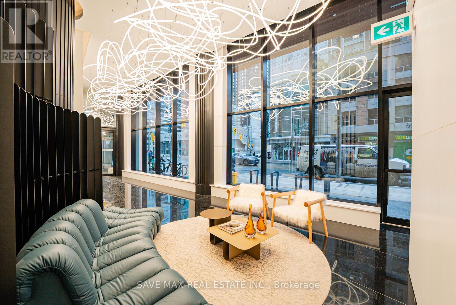 Ph 11 - 280 Dundas Street W, Toronto, ON - Indoor