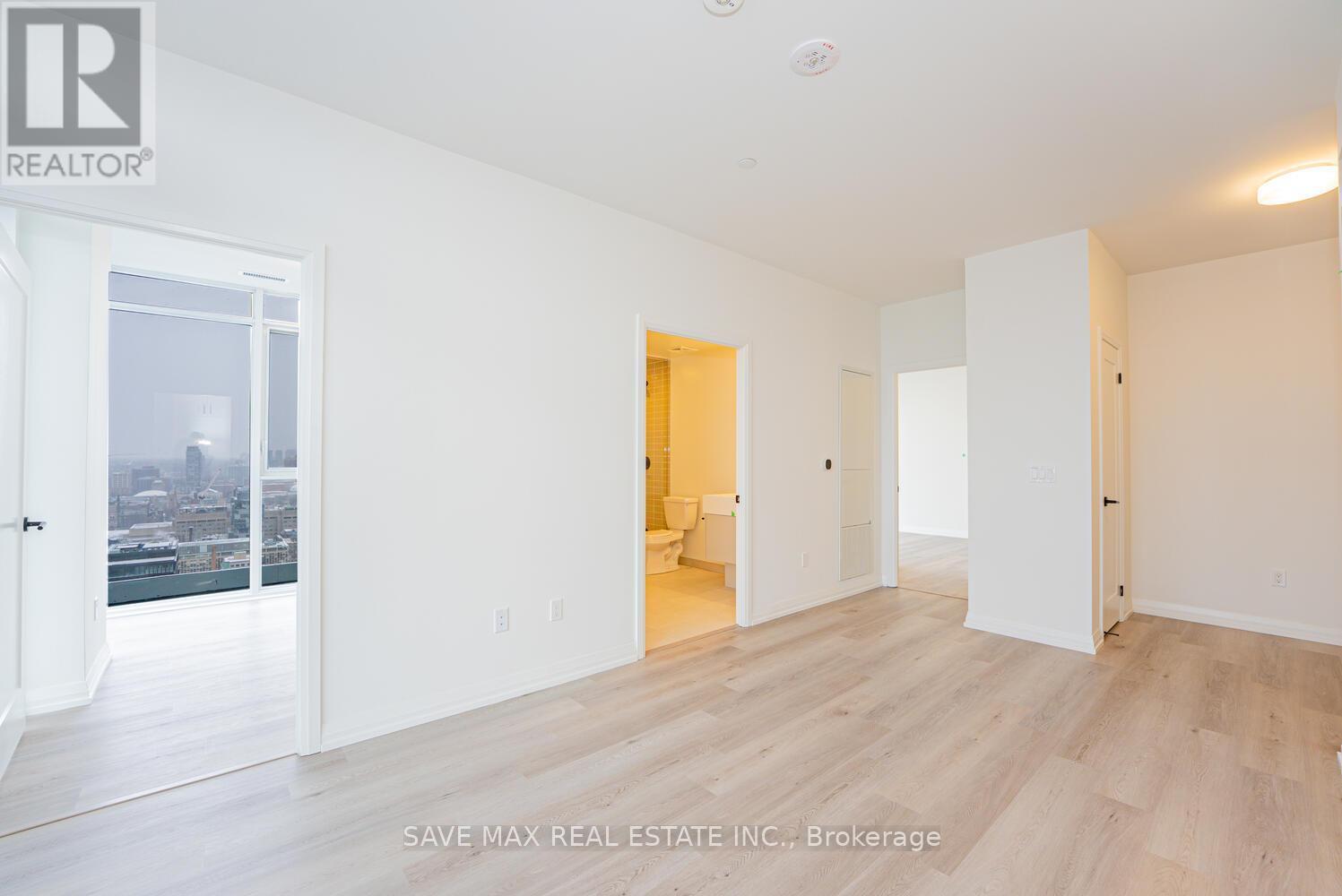 Ph 11 - 280 Dundas Street W, Toronto, ON - Indoor Photo Showing Other Room