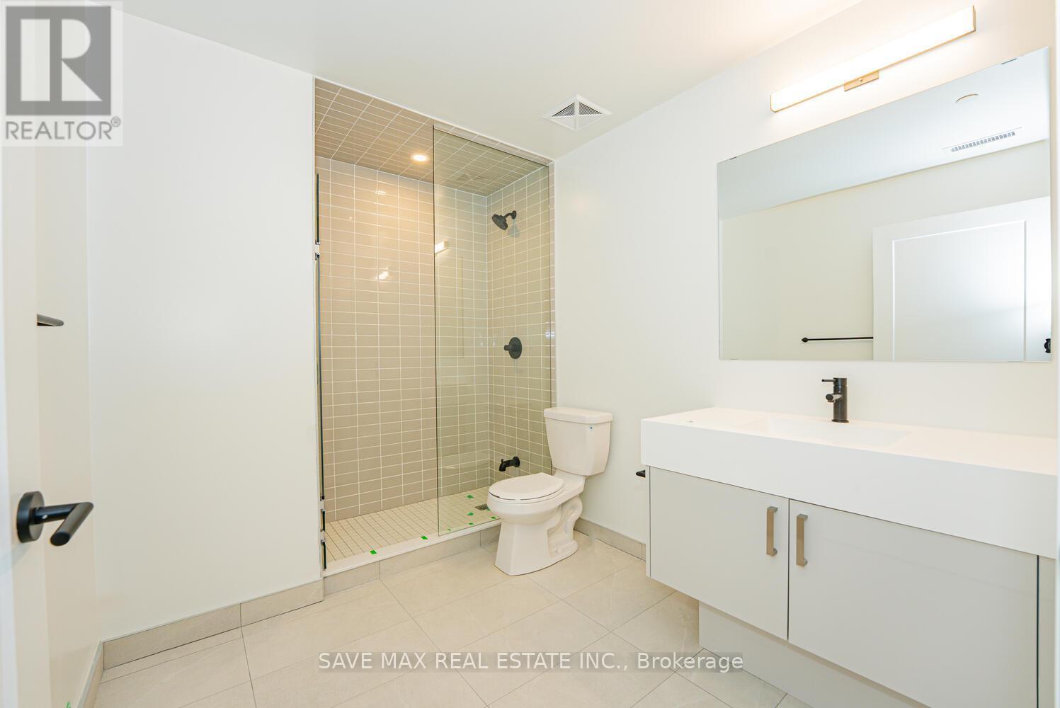 Ph 11 - 280 Dundas Street W, Toronto, ON - Indoor Photo Showing Bathroom
