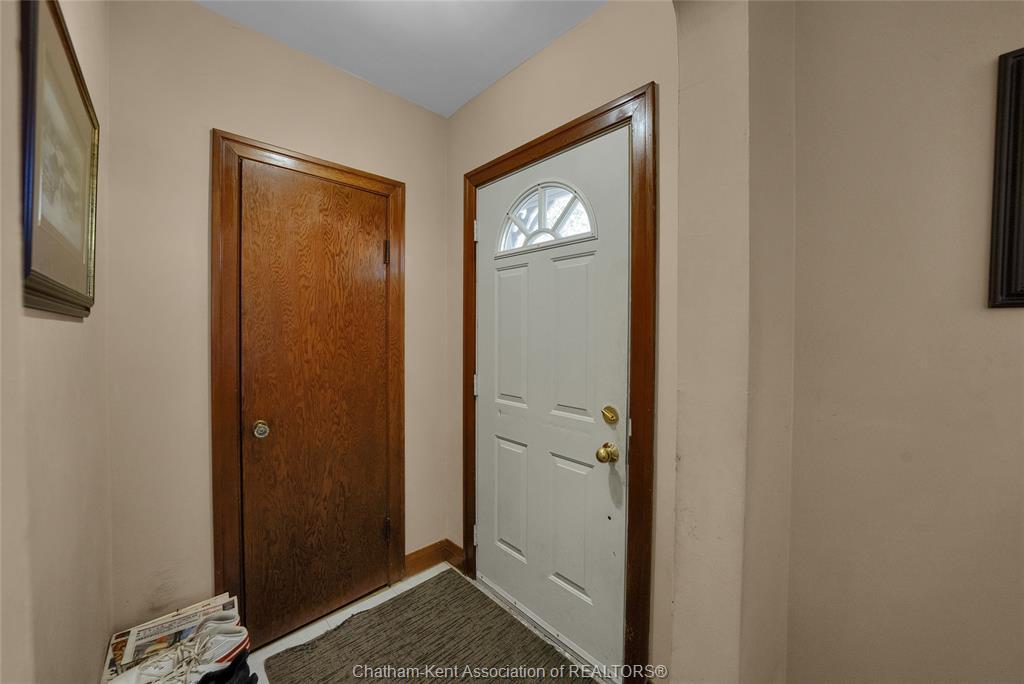 48 Cornhill Street, Chatham, ON