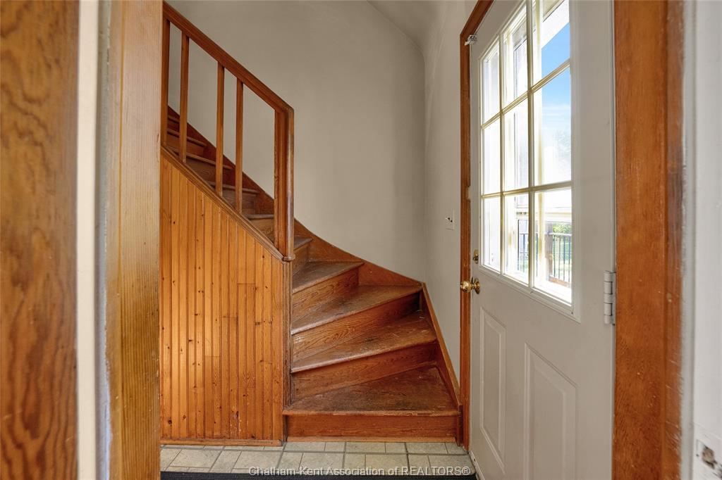 48 Cornhill Street, Chatham, ON