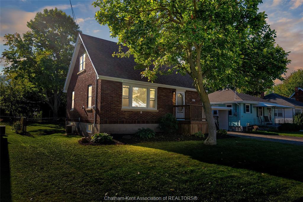 48 Cornhill Street, Chatham, ON