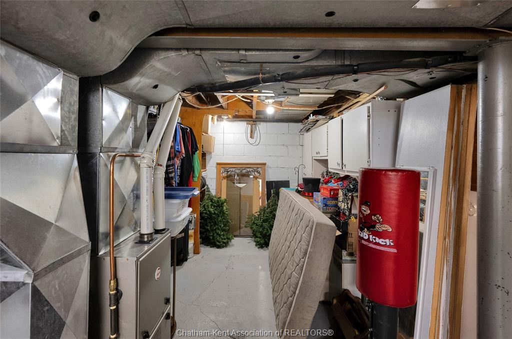 48 Cornhill Street, Chatham, ON