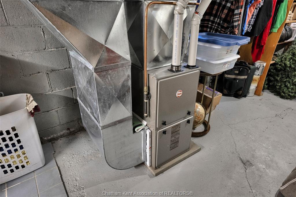 48 Cornhill Street, Chatham, ON