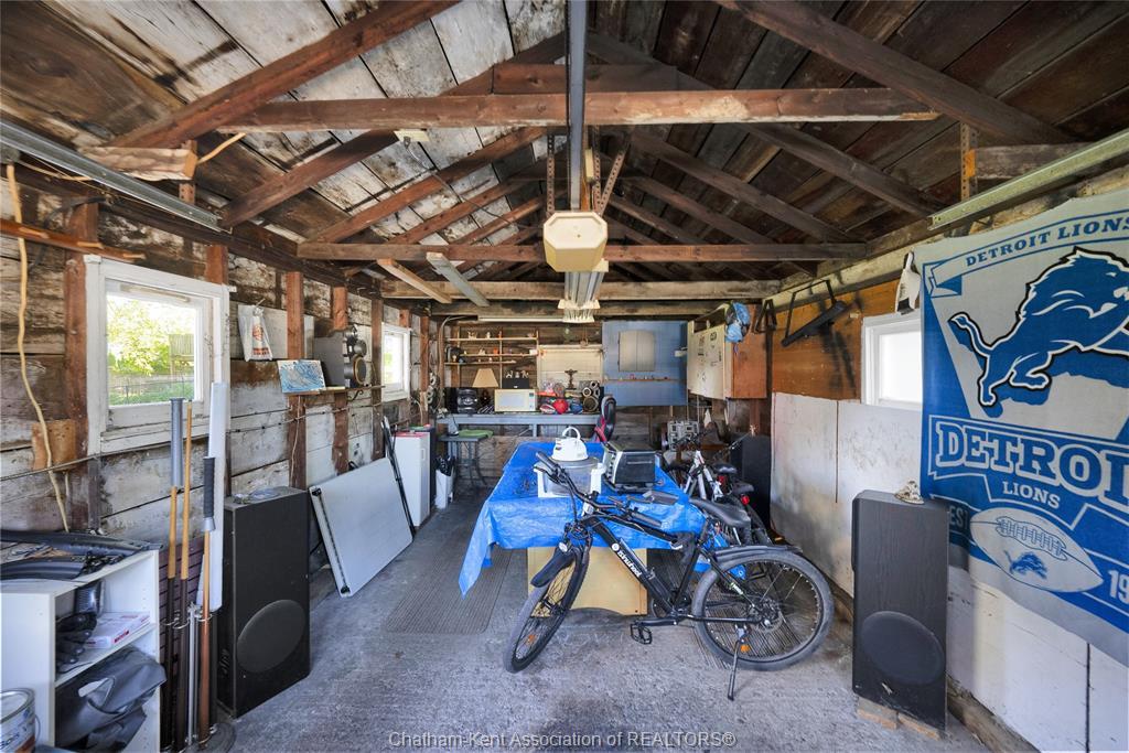 48 Cornhill Street, Chatham, ON