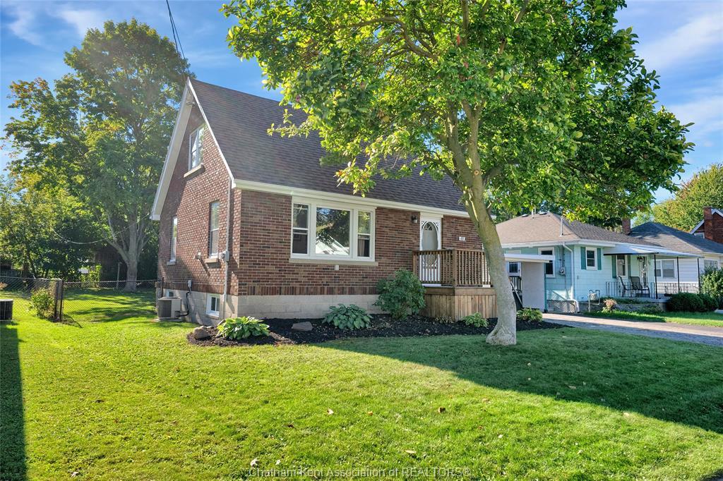 48 Cornhill Street, Chatham, ON