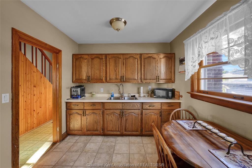 48 Cornhill Street, Chatham, ON