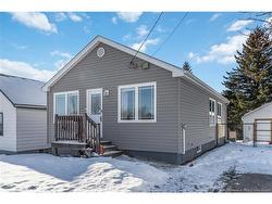44 Barnaby ST Moncton, NB E1A 4G5