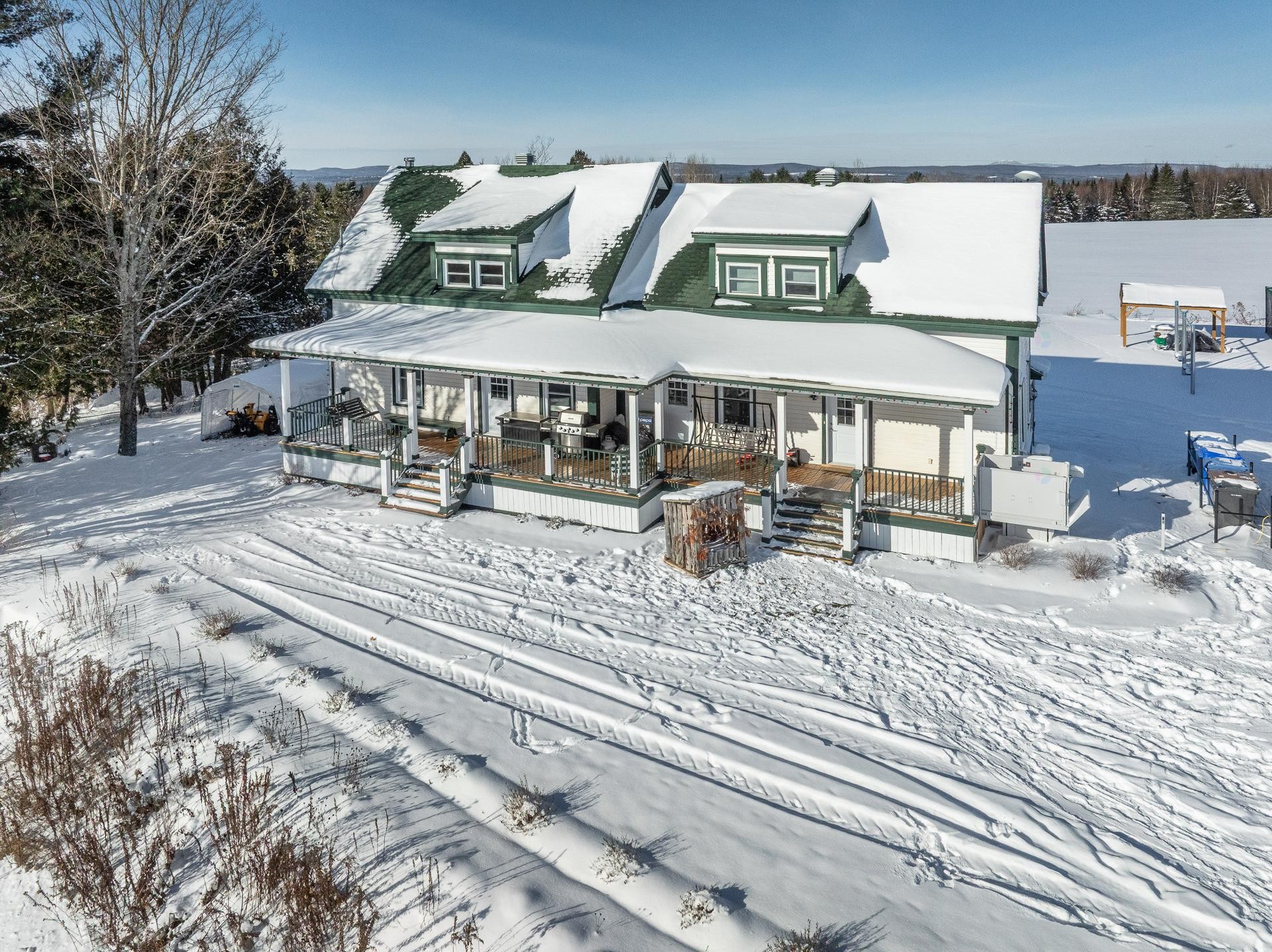 Façade - 231 Ch. Macaulay, Dudswell, QC