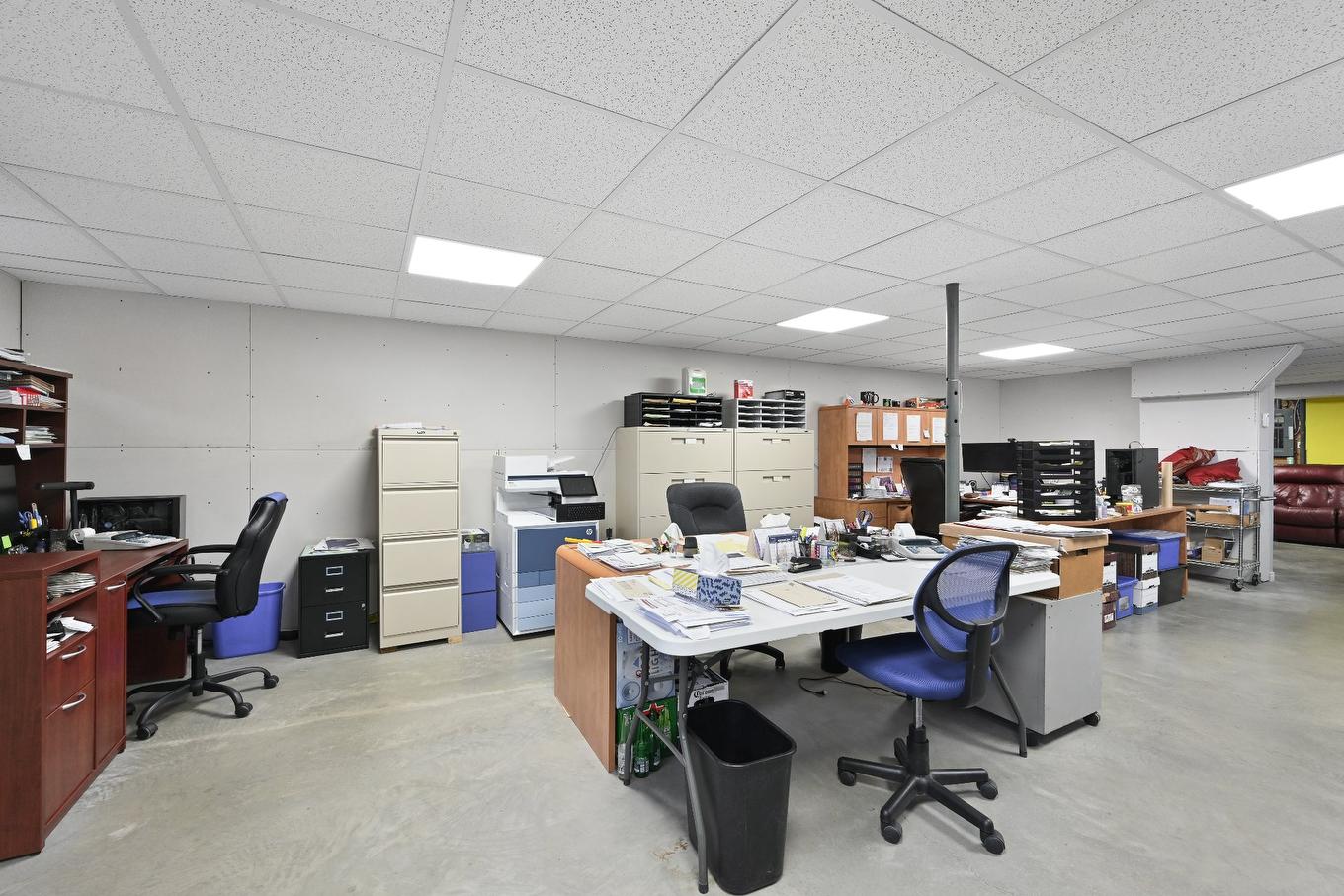 Bureau - 231 Ch. Macaulay, Dudswell, QC