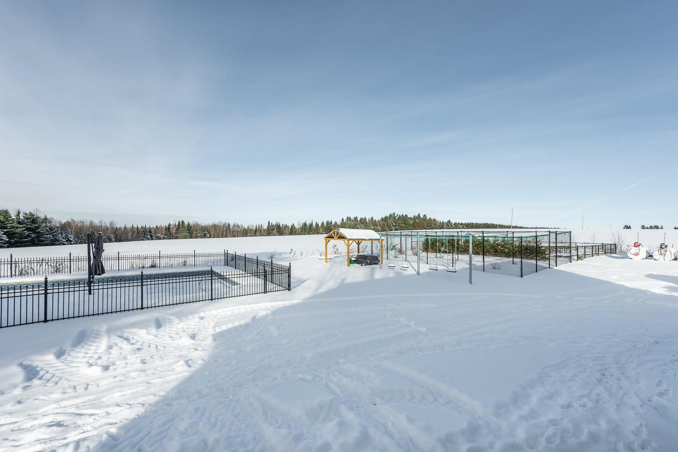 Cour - 231 Ch. Macaulay, Dudswell, QC