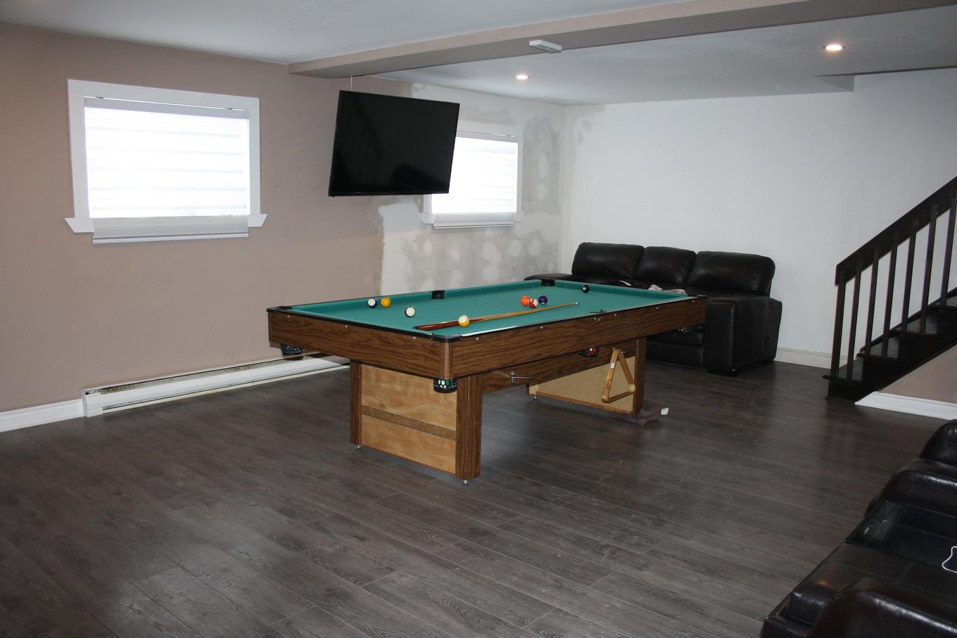 Family room - 12283 70E Avenue, Montréal (Rivière-Des-Prairies/Pointe-Aux-Trembles), QC - Indoor Photo Showing Other Room