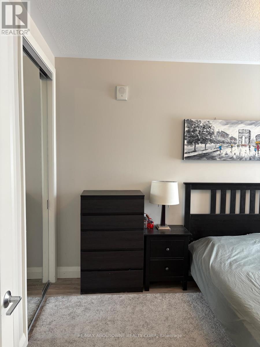 519 - 118 King Street E, Hamilton, ON - Indoor Photo Showing Bedroom
