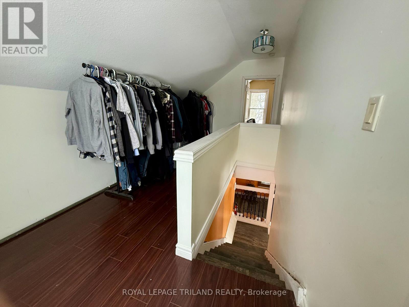 29800 Centre Road, Adelaide Metcalfe, ON - Indoor With Storage