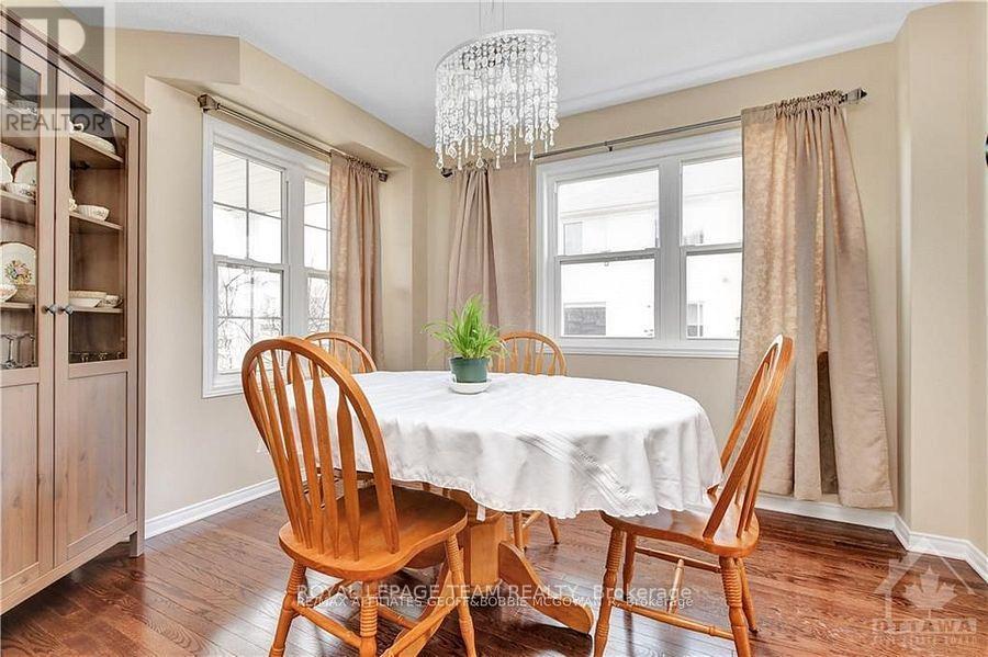 1086 Marconi Avenue, Ottawa, ON - Indoor Photo Showing Dining Room