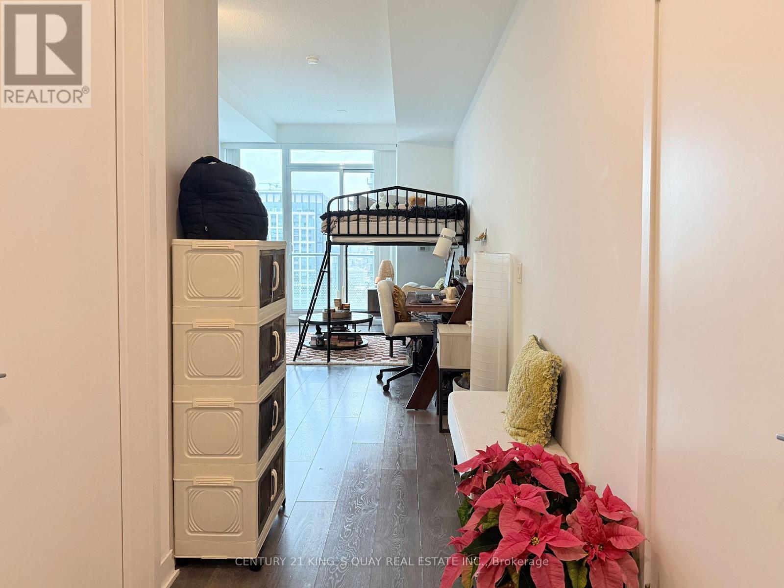 5007 - 115 Blue Jay Way, Toronto, ON - Indoor Photo Showing Other Room