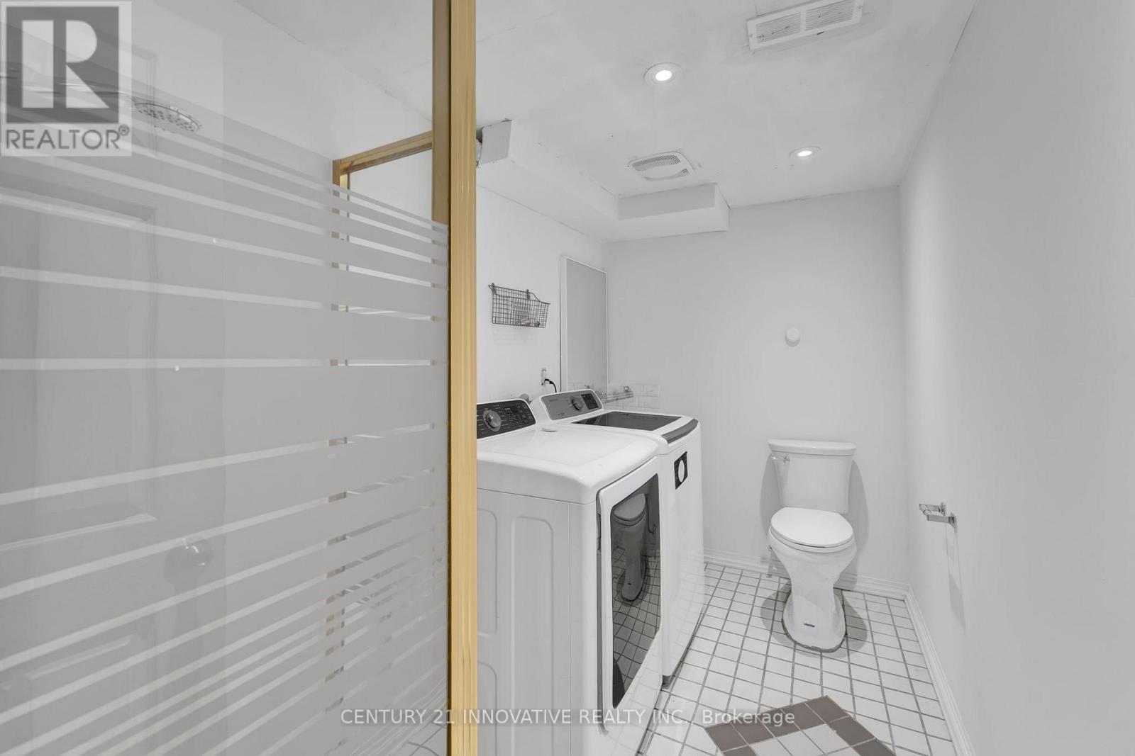 Bsmt - 10 Blake Court, Ajax, ON - Indoor Photo Showing Other Room