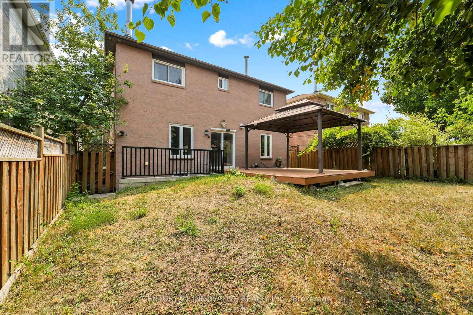 Bsmt - 10 Blake Court, Ajax, ON - Outdoor With Exterior