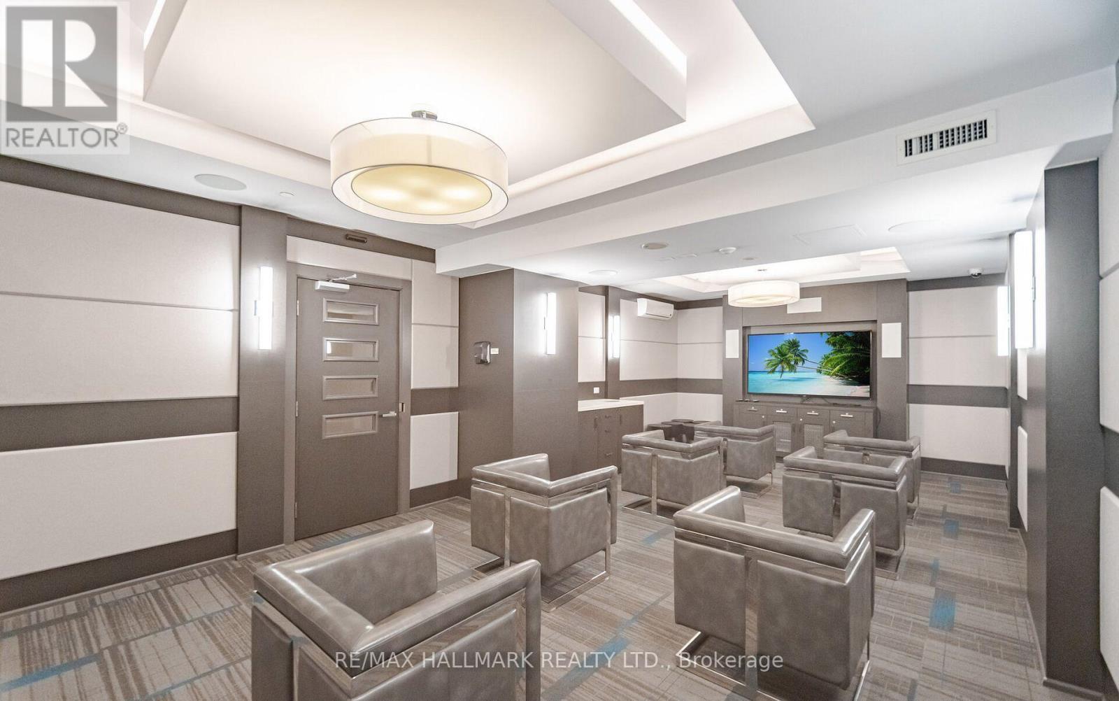 1509 - 3600 Highway 7, Vaughan, ON - Indoor