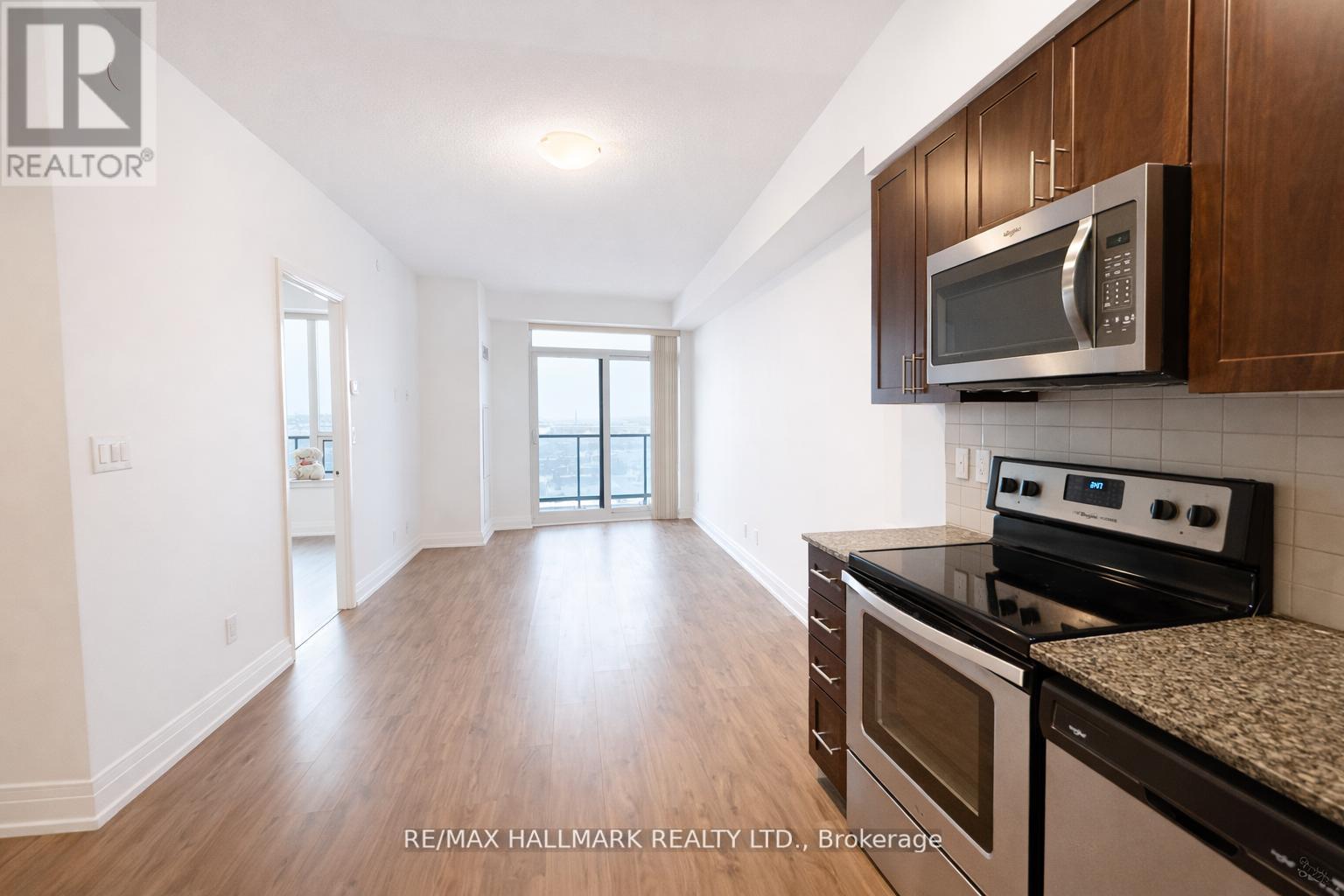 1509 - 3600 Highway 7 Road, Vaughan, ON - Indoor Photo Showing Kitchen