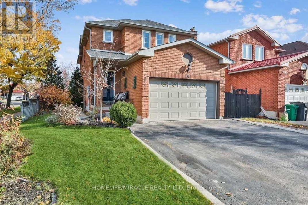 174 Torrance Wood, Brampton, ON - Outdoor