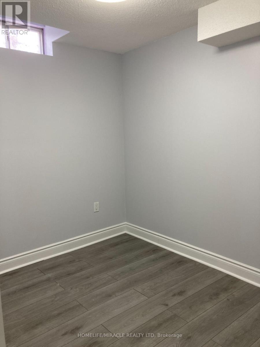 174 Torrance Wood, Brampton, ON - Indoor Photo Showing Other Room