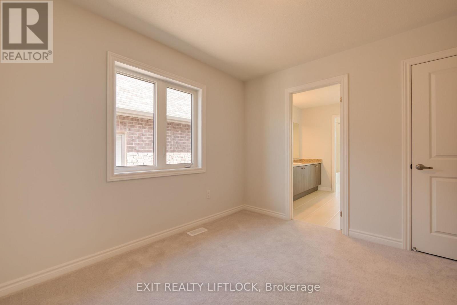 42 Pristine Trail, Cavan Monaghan (Cavan Twp), ON - Indoor Photo Showing Other Room