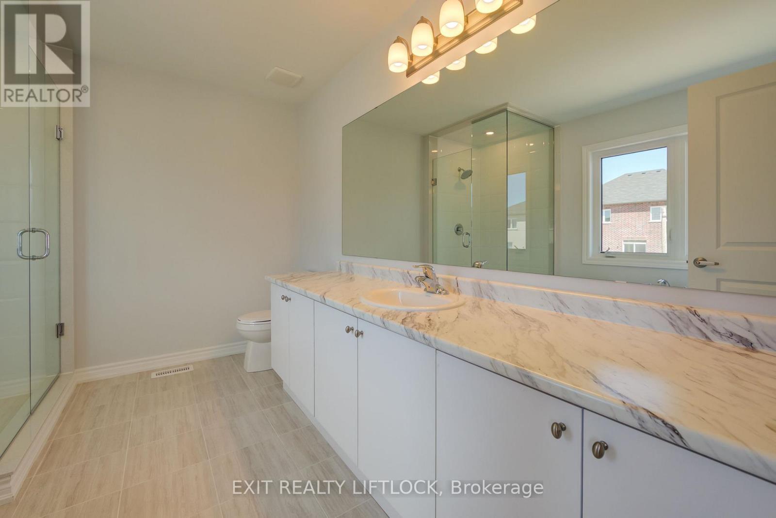 42 Pristine Trail, Cavan Monaghan (Cavan Twp), ON - Indoor Photo Showing Bathroom