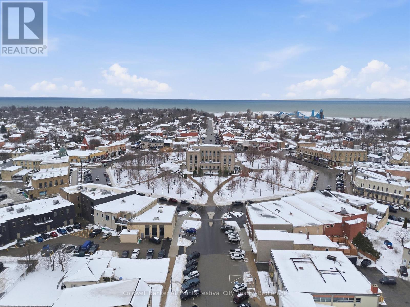 38 East Street, Goderich (Goderich (Town)), ON