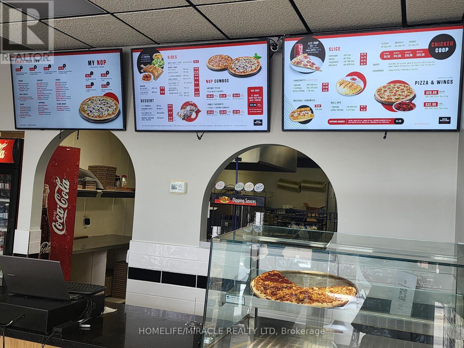 425 University Avenue E, Waterloo, ON