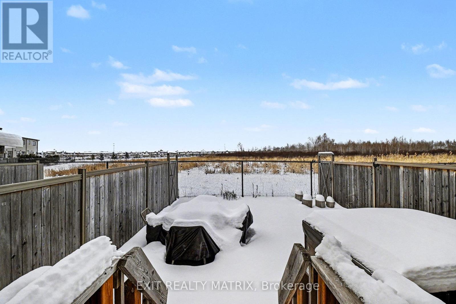 211 Mountain Sorrel Way, Ottawa, ON - Outdoor