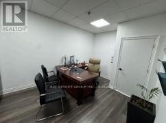 3 - 1210 Lorimar Drive, Mississauga, ON