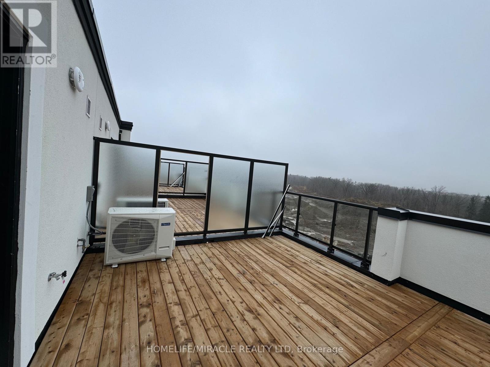 416 - 1577 Rose Way, Milton, ON - Outdoor With Balcony With Exterior