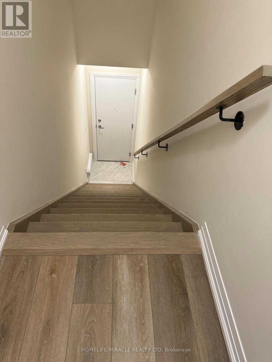 416 - 1577 Rose Way, Milton, ON - Indoor Photo Showing Other Room