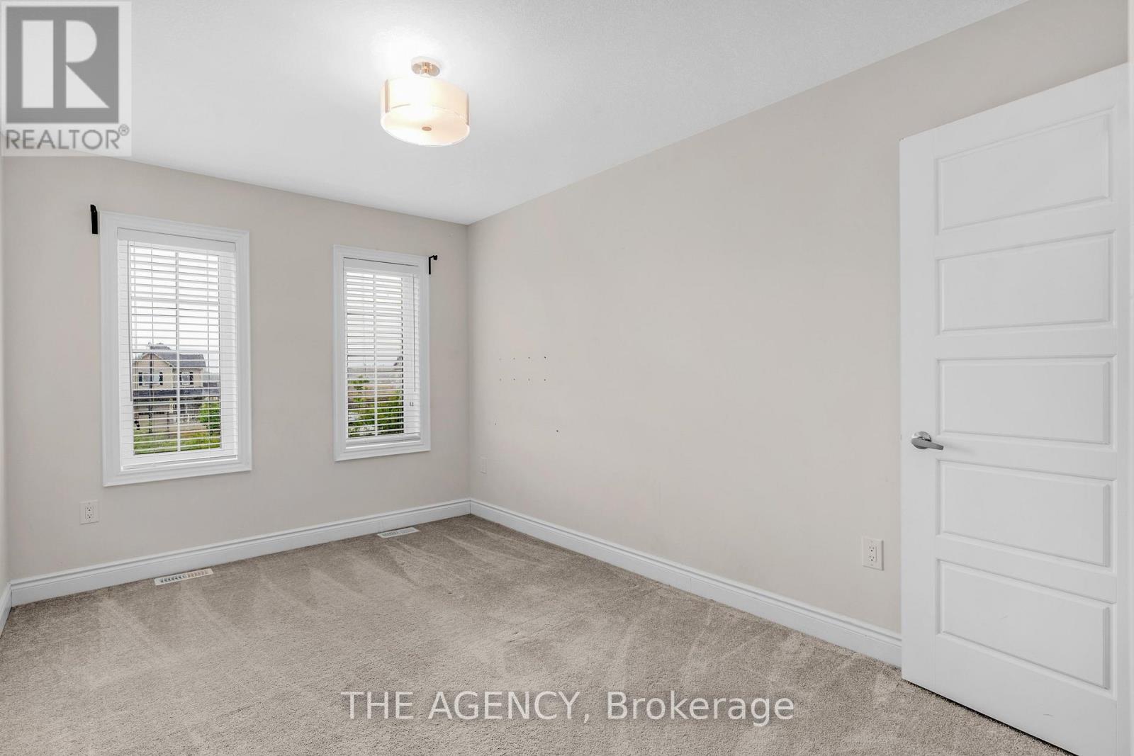 223 Thompson Road, Haldimand, ON - Indoor Photo Showing Other Room