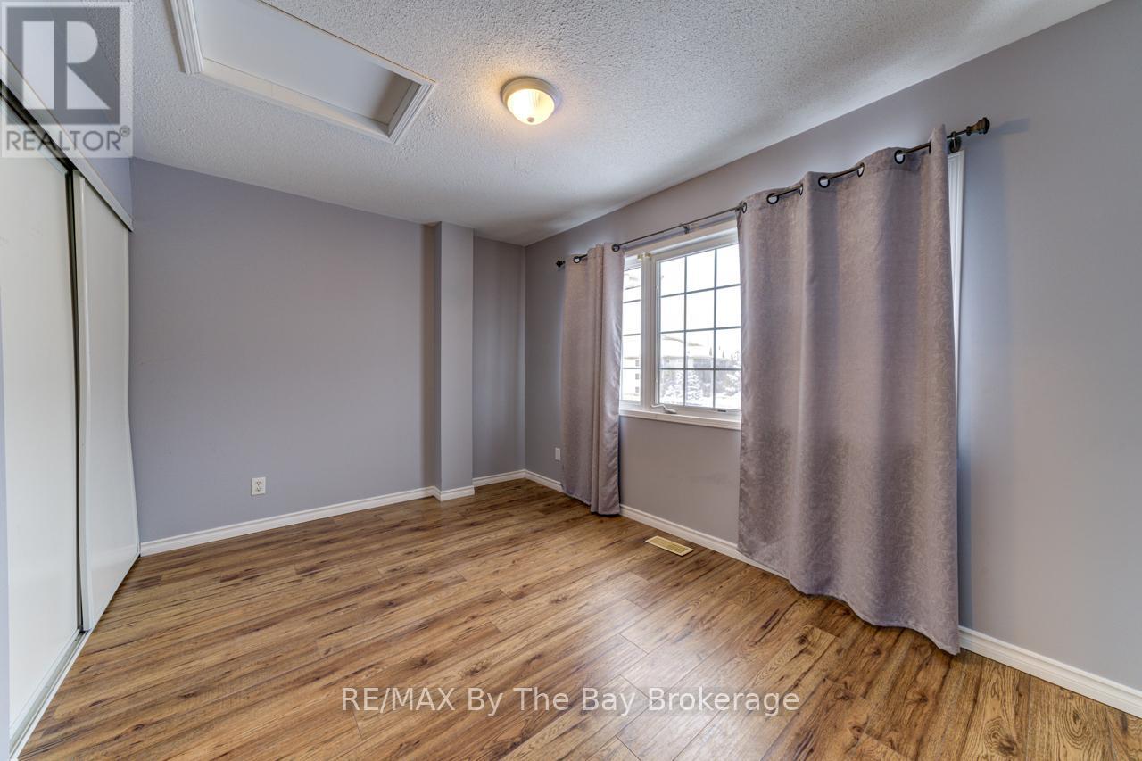 7 Royalton Lane, Collingwood, ON - Indoor Photo Showing Other Room