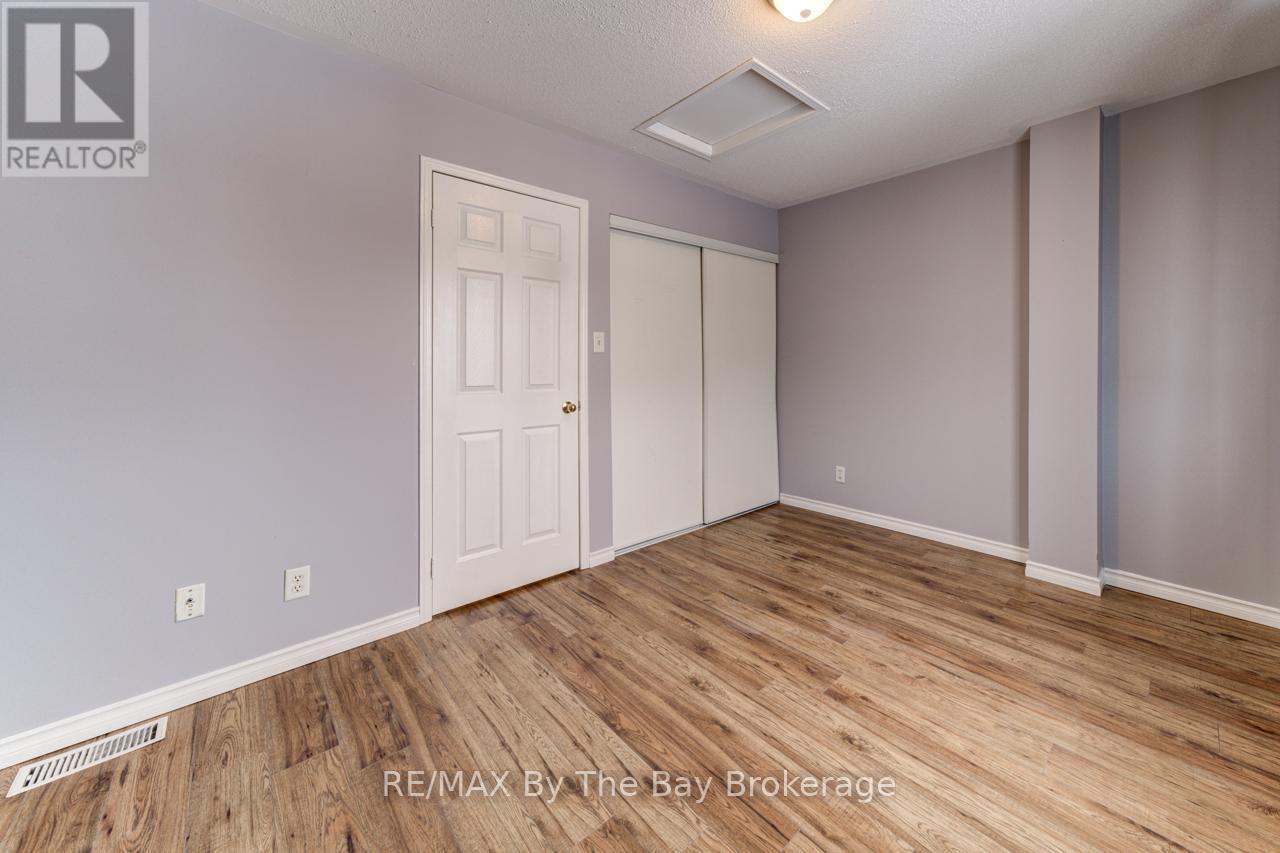 7 Royalton Lane, Collingwood, ON - Indoor Photo Showing Other Room