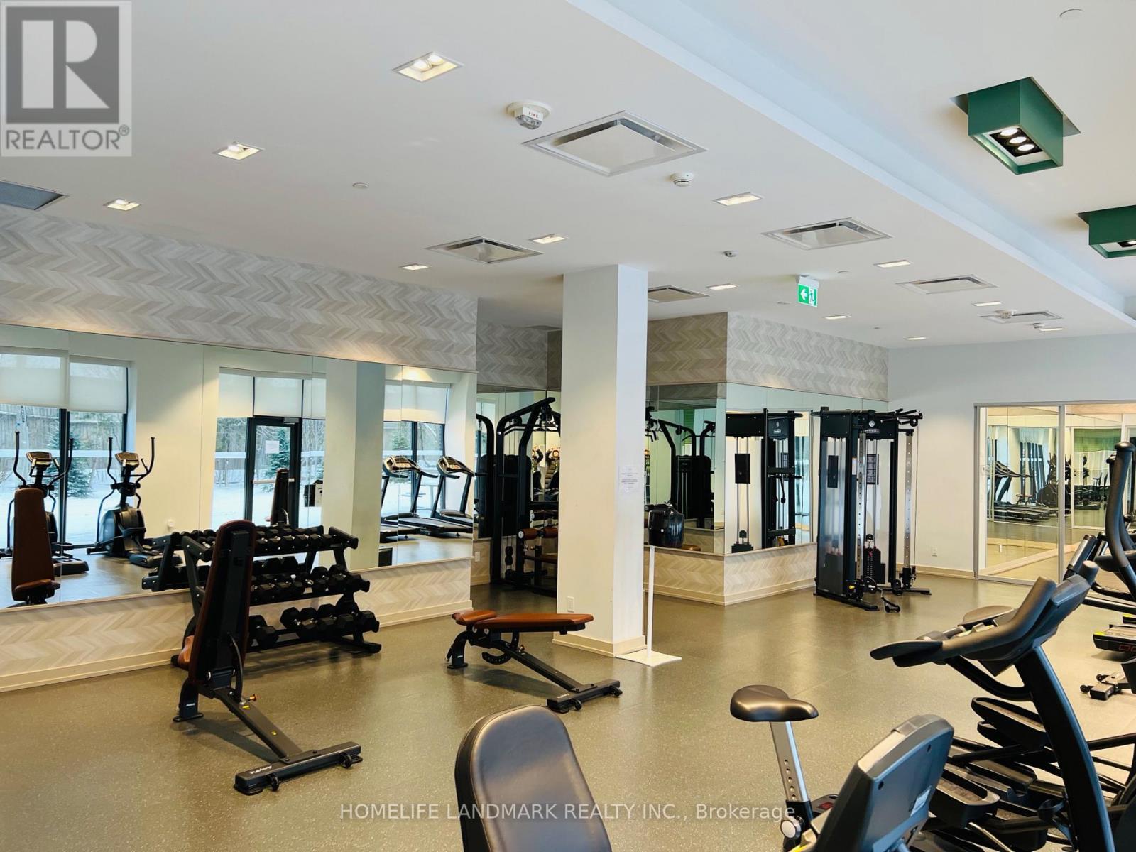 1116 - 188 Fairview Mall Drive, Toronto, ON - Indoor Photo Showing Gym Room
