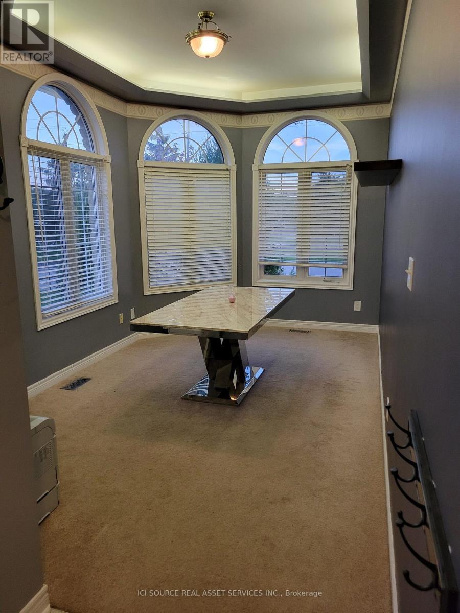 88 Wade Square, Clarington, ON - Indoor Photo Showing Other Room